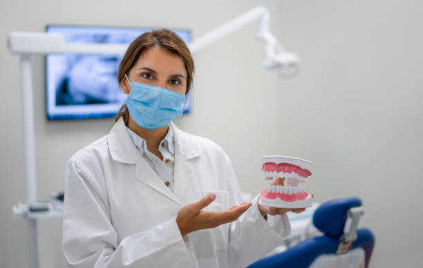 Best Cracked Tooth Emergency Dentist  in Frazee, MN